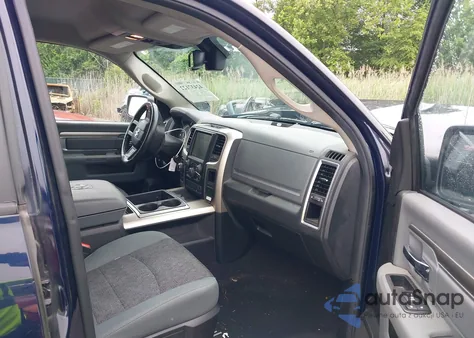 2015 Ram 1500 Big Horn из США, поврежденный, VIN 1C6RR7GT8FS557636